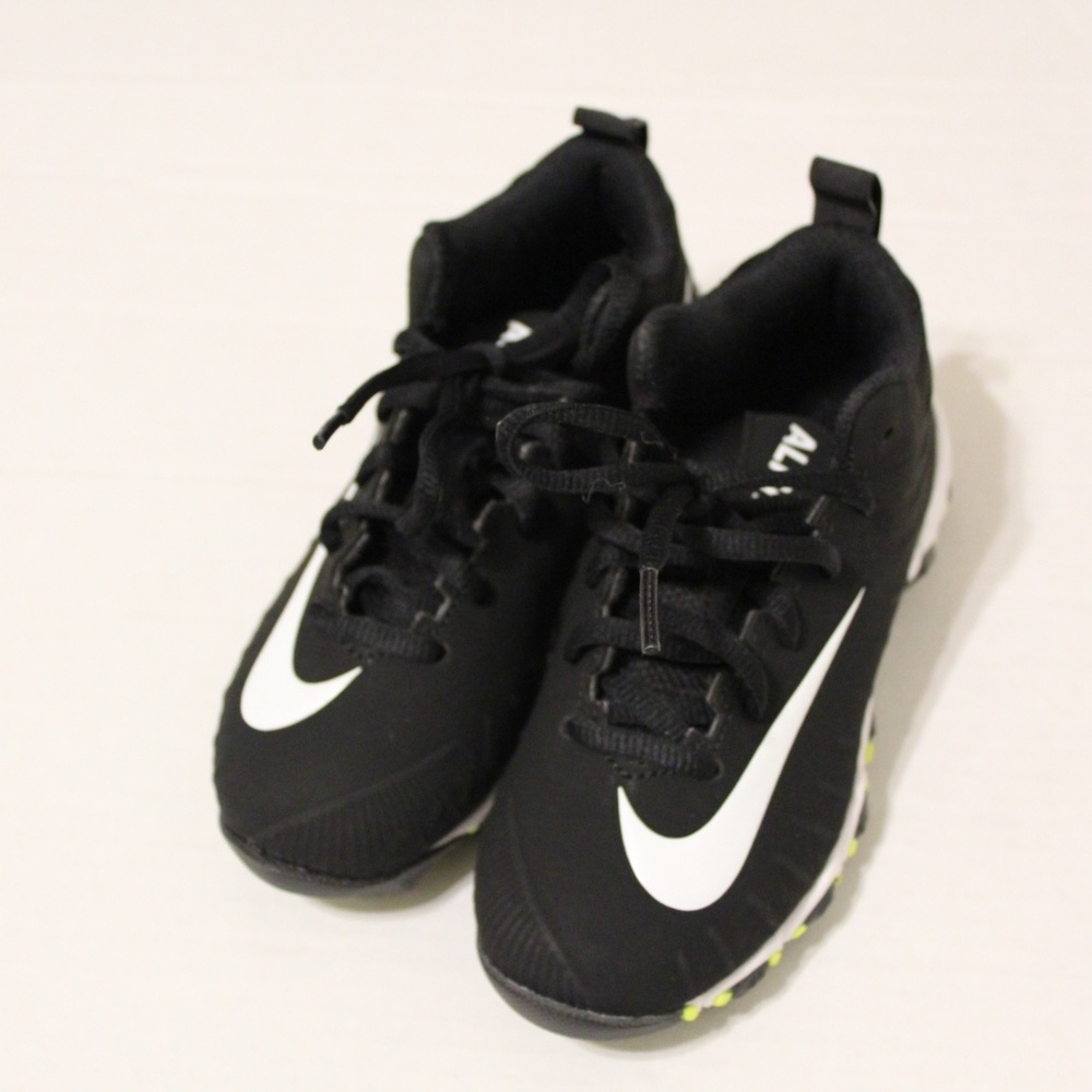 Football cleats